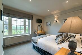 Assheton Arms
