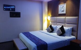 Dolphin Chocolate Inn