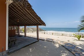 Azure Tides Marari