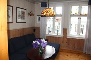 Center Villa