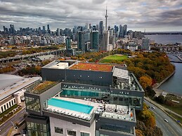 Hotel X Toronto, a Destination by Hyatt Hotel