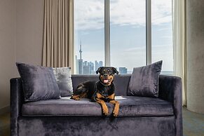 Hotel X Toronto, a Destination by Hyatt Hotel