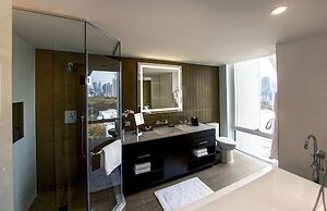 Hotel X Toronto, a Destination by Hyatt Hotel