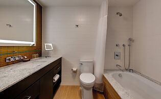 Hotel X Toronto, a Destination by Hyatt Hotel