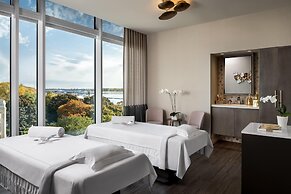 Hotel X Toronto, a Destination by Hyatt Hotel