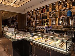 Admiral Hotel Manila - MGallery Collection