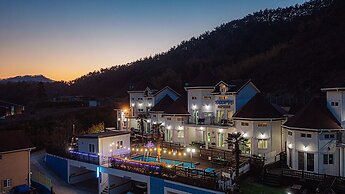 Geojerowa Pension