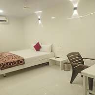 Hotel Geetanjali St Bus Stand Panvel
