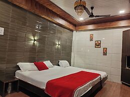 Hotel Geetanjali St Bus Stand Panvel