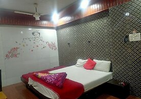 Hotel Geetanjali St Bus Stand Panvel