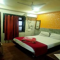 Hotel Geetanjali St Bus Stand Panvel