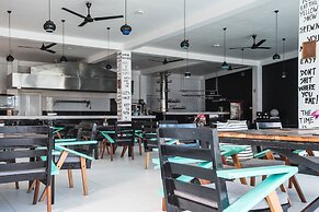 Neptune Story Hotel