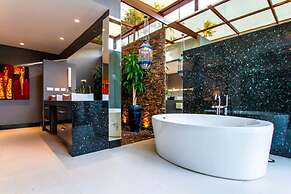 5 Bedroom Beach Front Villa SDV144 By Samui Dream Villas