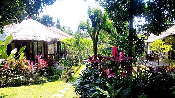 Astawa House
