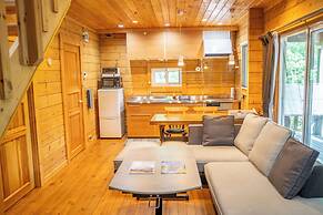 HAL Cottage