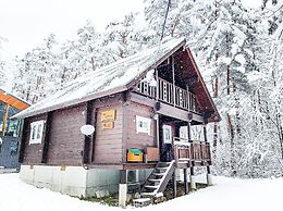 HAL Cottage