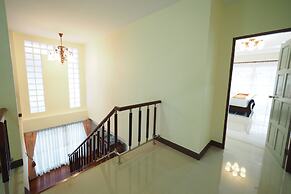 Lana Pool Villa