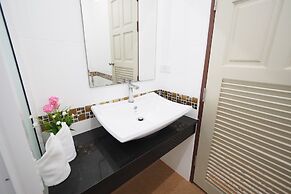 Lana Pool Villa