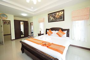 Lana Pool Villa