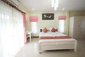 Lana Pool Villa