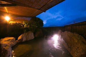 Yufuin Bath Satoyamasafu