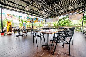 Banana Resort Sadao