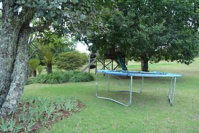 Thaba Tsweni Lodge and Safaris
