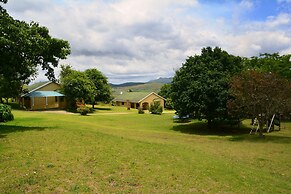 Thaba Tsweni Lodge and Safaris