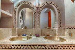 Riad Kenzo
