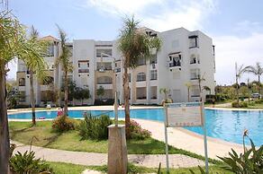 Appartement au complexe marina golf