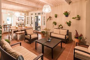 Waterstone Lodge