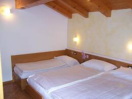 Alpen Hotel Rabbi