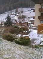 Alpen Hotel Rabbi