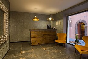 Navona Essence Hotel