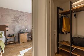 Navona Essence Hotel