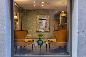 Navona Essence Hotel