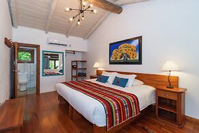 Enchanted Galapagos Lodge