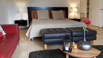 Instyle Residences at Seahorse Ranch Villa 118