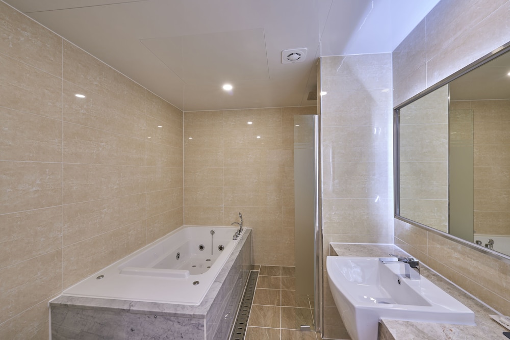 Gwangju Aura Hotel