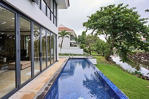 Ocean Luxury Villas Danang