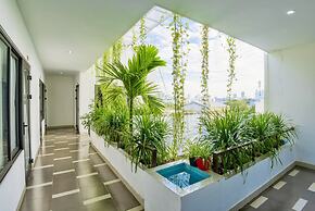 Annie Danang Hotel & Apartment