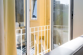 Liiiving in Porto Light Spacious Apartment