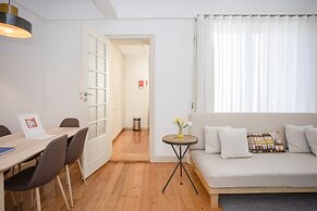 Liiiving in Porto Light Spacious Apartment
