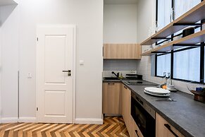 Arts Apartments