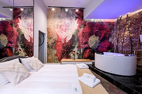 Arts Apartments