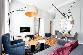 Arts Apartments
