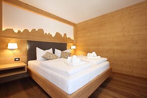 Dolomites B&B Suites and Apartments