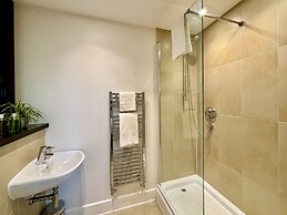 Your Space Apartments - The Hamilton's