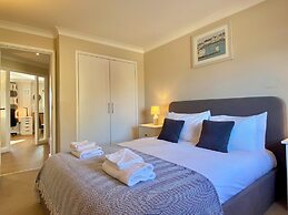 Your Space Apartments - Market Rise