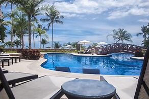 The Palms by Dream Makers